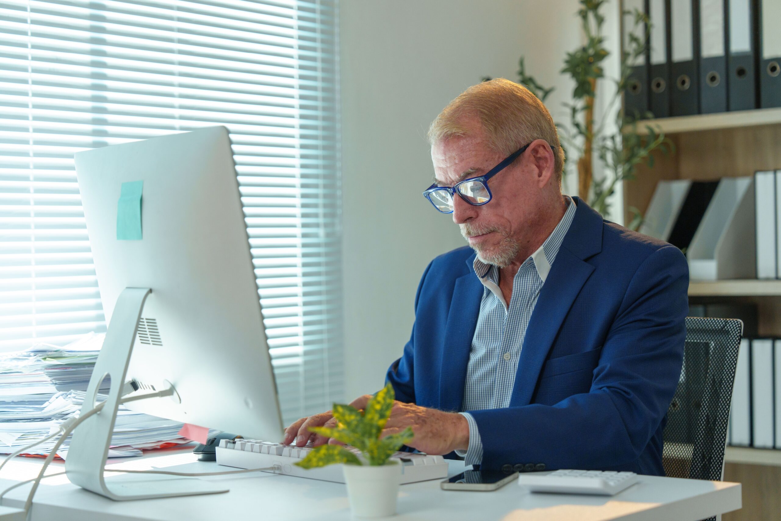 Phasing into retirement: 5 essential financial considerations ...